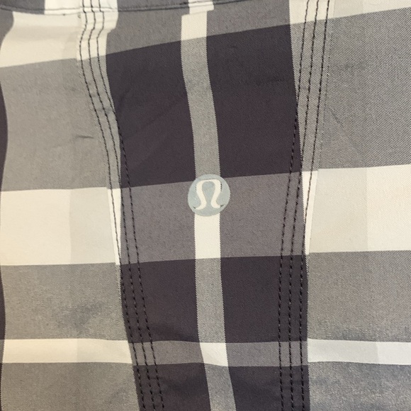 Rare Find Size 12 Lululemon Seek The Peek Running Jacket! - Picture 8 of 13